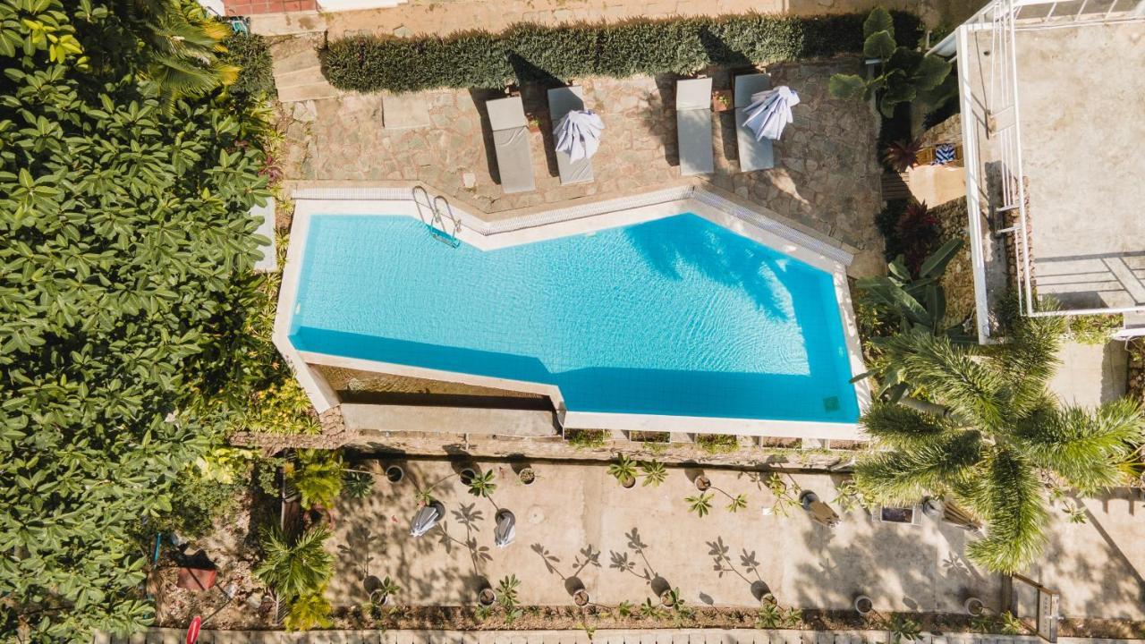 Saravoan-Kep Hotel Exterior foto